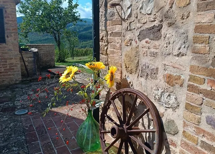 Podere Cerciano Casa di campagna *